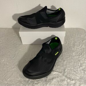 OOFOS Black OOmg Fibre Low Lifestyle Recovery Shoes Men’s Size 10